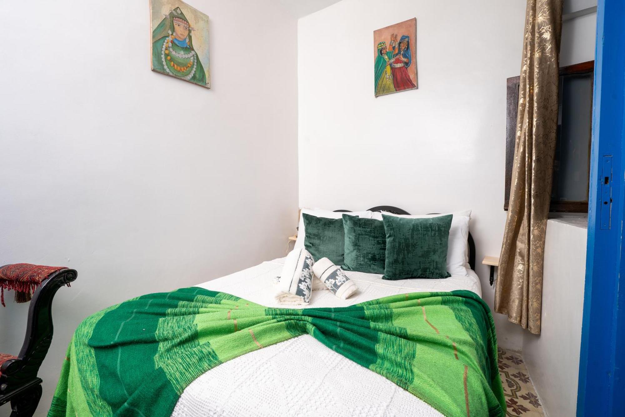 Hotel Dar Al Ghazal Tangeri Esterno foto